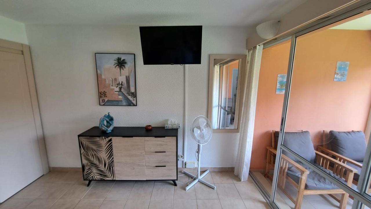 Studio Plage De L'Anse Caritan 생트안느 외부 사진